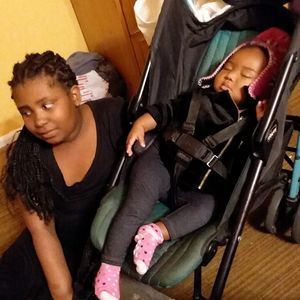 Meet your Posher, Dees